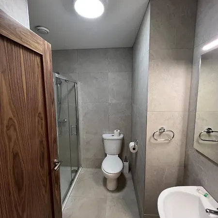 No. 8 Ceide Spris Self Catering House Килларни